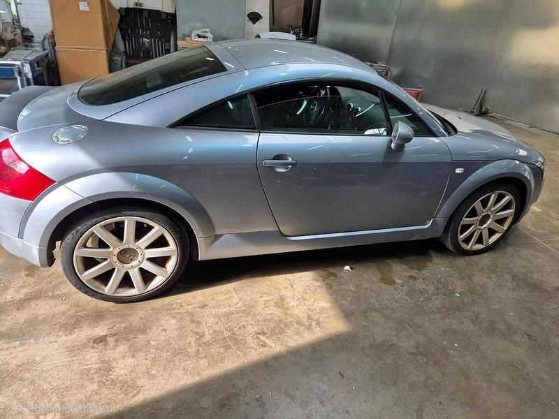 Gebraucht Audi TT S-Line 180 PS (132 kW) 2005 Silber Coupé