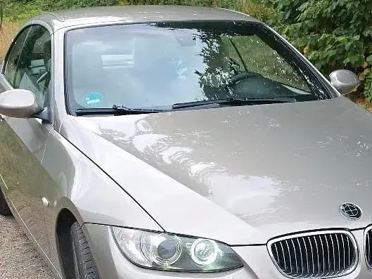Gebraucht BMW 335 Cabriolet 306 PS (225 kW) 2007 Gold Cabrio