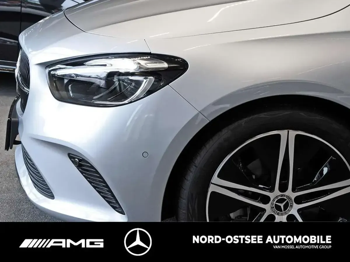 Gebraucht Mercedes B200 Progressive 150 PS (110 kW) 2025 Metalliclack hightechsilber Kleinwagen