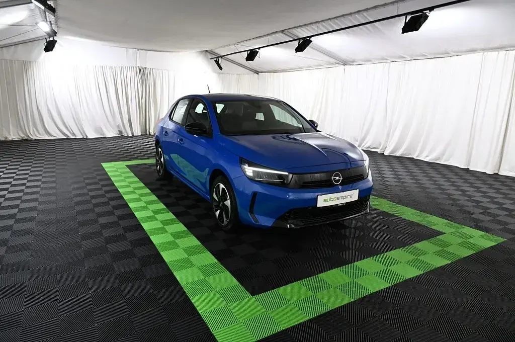 Gebraucht Opel Corsa-e Edition 100 kW (136 PS) 2024 Voltaik blau Kleinwagen
