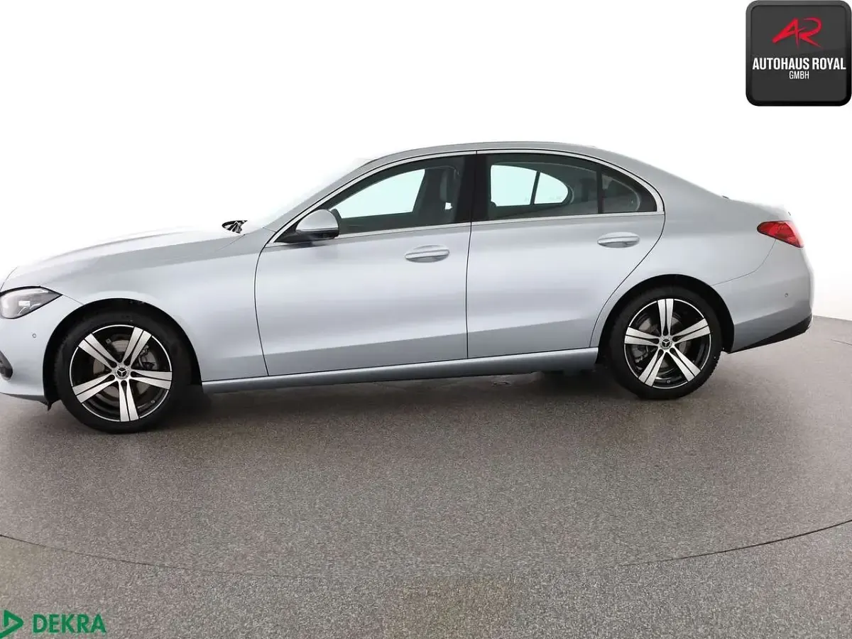 Neu Mercedes C180 Avantgarde 170 PS (125 kW) 2026 Silber Limousine
