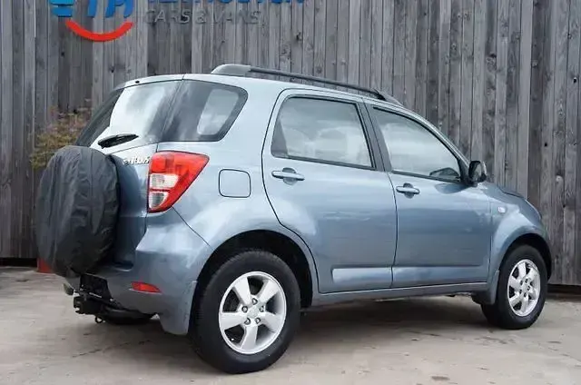 Gebraucht Daihatsu Terios 105 PS (77 kW) 2006 Grau SUV