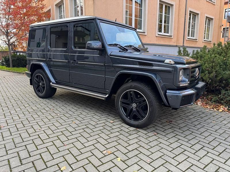 Tenoritgrau Gebraucht 2016 Mercedes G350 AMG SUV | 75.490 € (Fairer Preis) - Bild 1/4