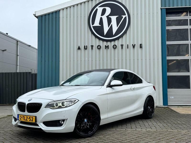 Weiß Gebraucht 2014 BMW 220 M Sport Coupé | 13.750 € (Fairer Preis) - Bild 1/4