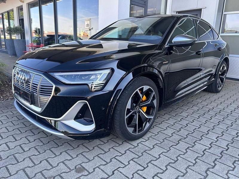Gebraucht Audi e-tron Sportback Sport 369 kW (503 PS) 2022 Brillantschwarz SUV
