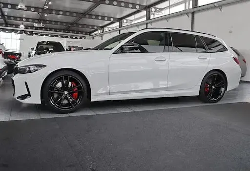 Gebraucht BMW M340 M Sport 340 PS (250 kW) 2022 Weiß Kombi