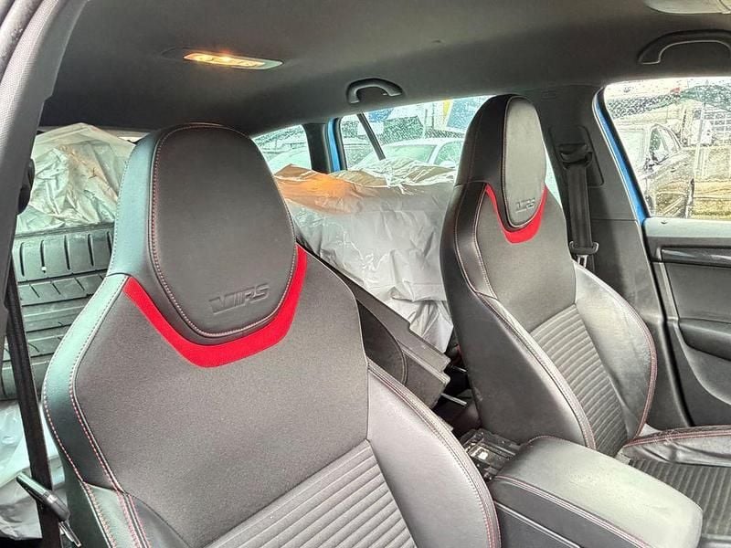 Usado Skoda Octavia RS 220 HP (161 kW) 2015 Azul Citadino