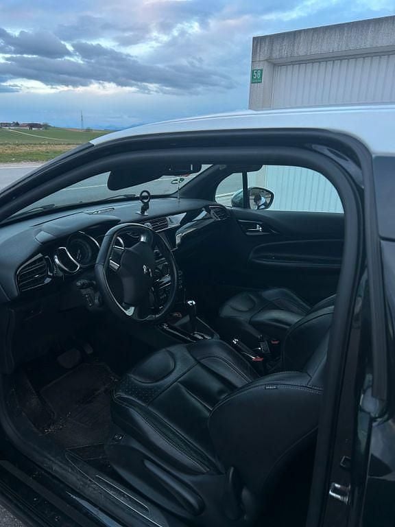 Gebraucht Citroën DS3 So Chic 120 PS (88 kW) 2010 Schwarz Kleinwagen