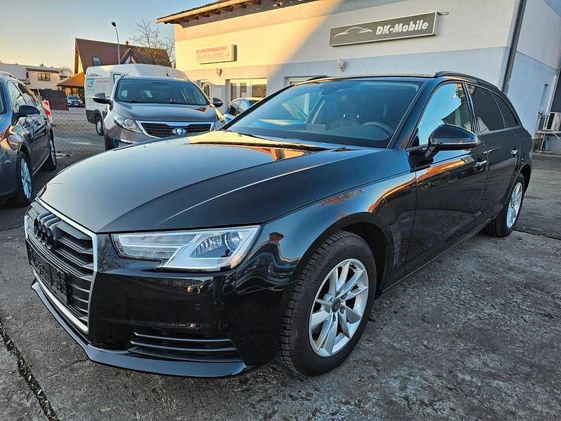 Schwarz Gebraucht 2016 Audi A4 Ambiente Kombi | 14.990 € (Guter Preis) - Bild 1/4