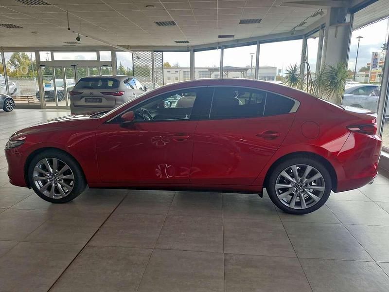 Gebraucht Mazda 3 Center-Line 140 PS (102 kW) 2025 Soul red crystal m Limousine