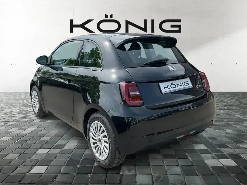 Gebraucht Fiat 500e 86 kW (118 PS) 2023 Schwarz Kleinwagen