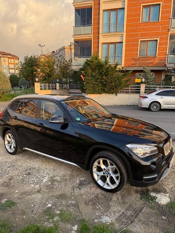Gebraucht BMW X1 143 PS (105 kW) 2012 Schwarz SUV