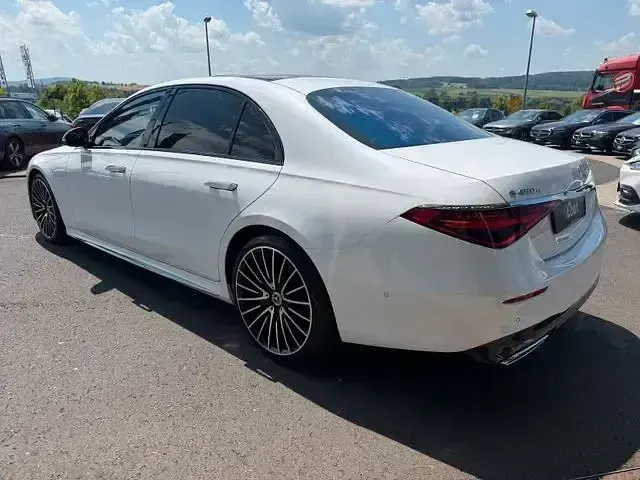 Gebraucht Mercedes S450 AMG 367 PS (269 kW) 2024 Weiß Limousine