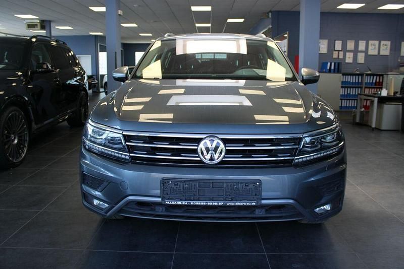 Gebraucht VW Tiguan Allspace Highline 190 PS (139 kW) 2019 Grau SUV