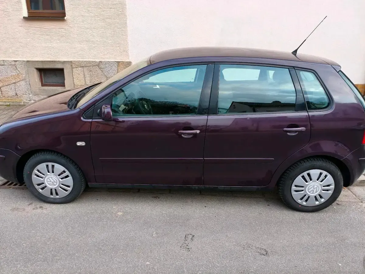 Gebraucht VW Polo 64 PS (47 kW) 2003 Rot Kleinwagen
