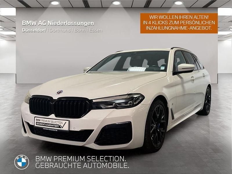 Weiß Gebraucht 2022 BMW 530 Shadowline Kombi | 42.999 € (Teuer) - Bild 1/4