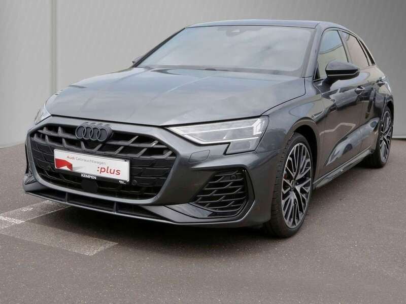 Gebraucht Audi S3 333 PS (244 kW) 2024 Daytonagrau perleffekt Limousine