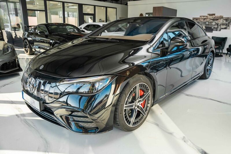 Schwarz Gebraucht 2022 Mercedes EQE AMG 43 AMG Limousine | 77.200 € (Teuer) - Bild 1/4