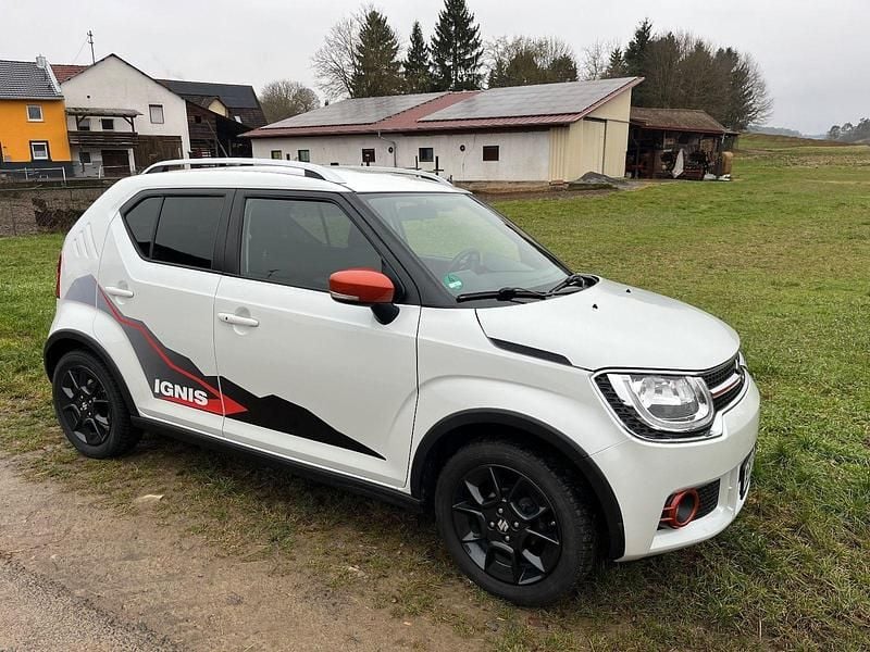 Schwarz Gebraucht 2020 Suzuki Ignis Comfort+ Kleinwagen | 9.600 € (Fairer Preis) - Bild 1/4