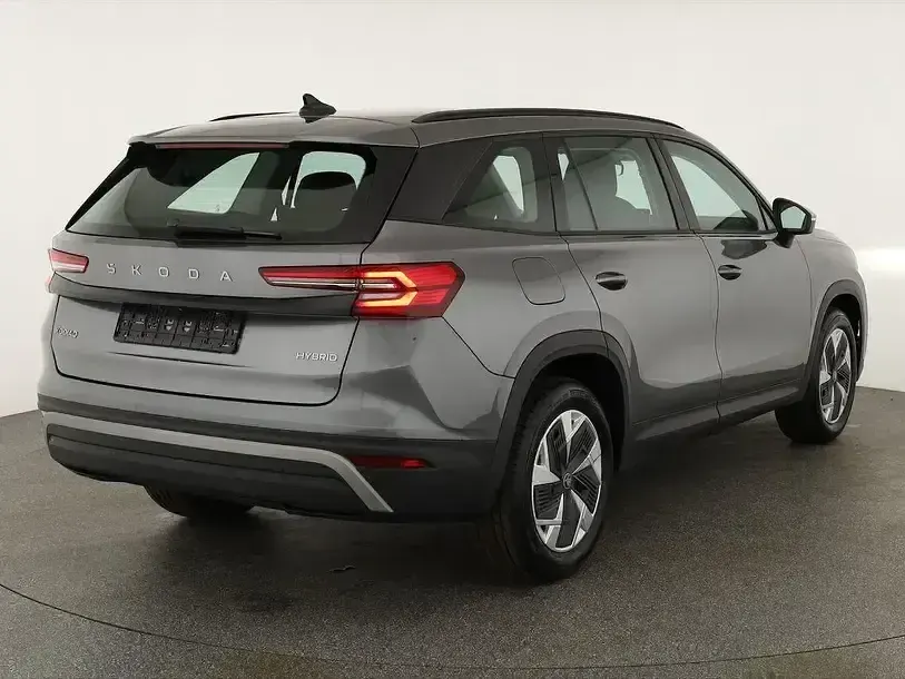 Neu Skoda Kodiaq Selection 150 PS (110 kW) 2026 Stahl grau SUV