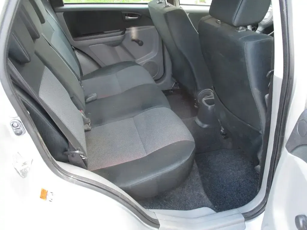 Gebraucht Suzuki SX4 Comfort 120 PS (88 kW) 2007 Silber Limousine