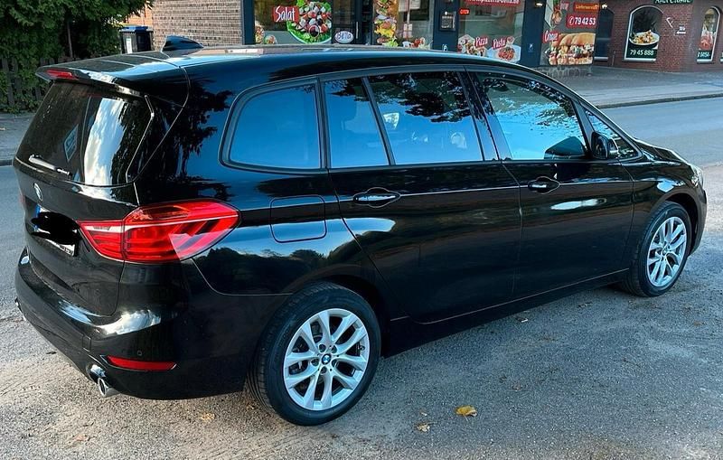 Gebraucht BMW 218 150 PS (110 kW) 2019 Schwarz Kombi