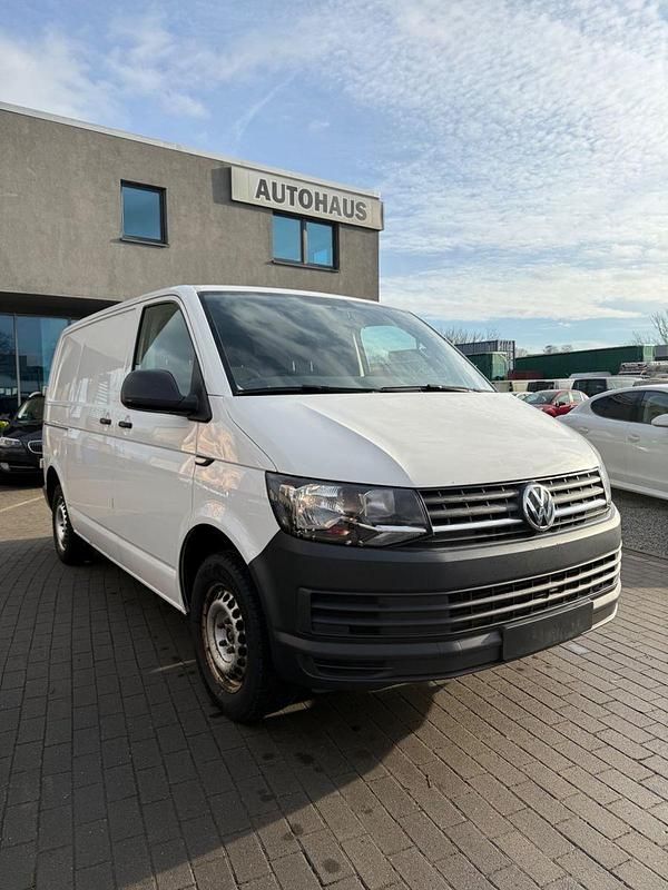 Gebraucht VW Transporter 150 PS (110 kW) 2018 Weiß Van