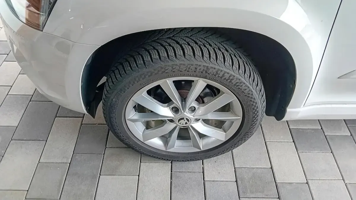 Gebraucht Skoda Yeti 122 PS (89 kW) 2014 Weiß SUV