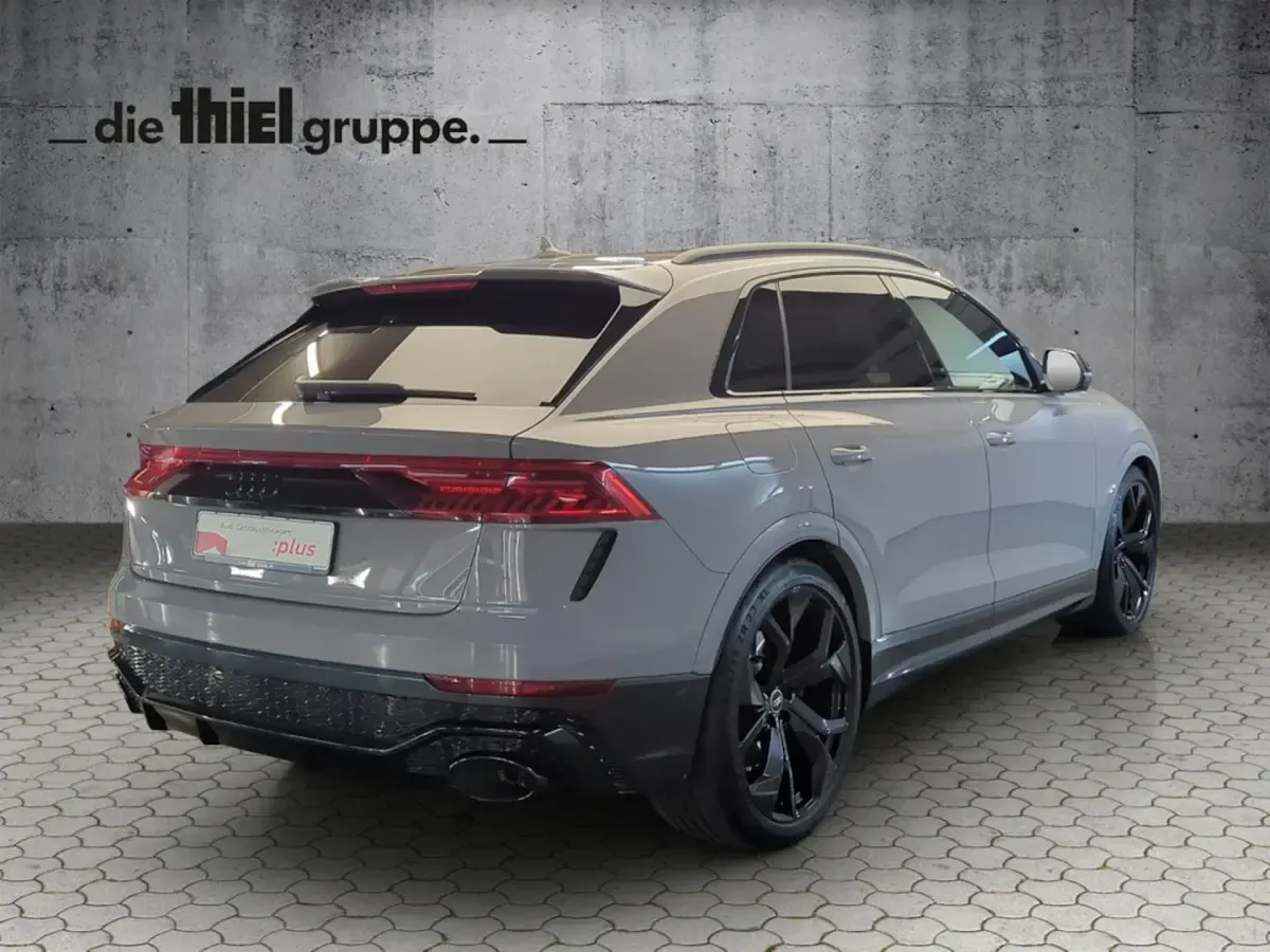 Gebraucht Audi Q8 Sport 600 PS (441 kW) 2023 Nardograu SUV