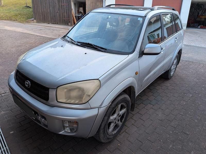 Gebraucht Toyota RAV4 150 PS (110 kW) 2002 Silber SUV