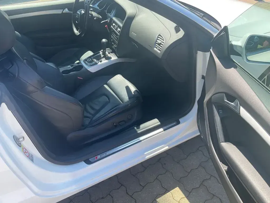 Gebraucht Audi A5 Cabriolet 239 PS (175 kW) 2010 Weiß Cabrio