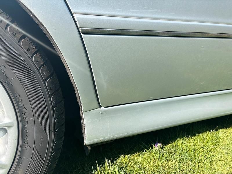 Gebraucht BMW 525 Basis 167 PS (122 kW) 2003 Silber Kombi