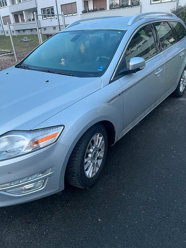 Gebraucht Ford Mondeo 220 PS (161 kW) 2012 Grau Kombi