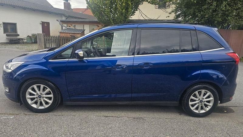 Gebraucht Ford Grand C-Max Titanium 125 PS (91 kW) 2016 Blau Van / Kleinbus
