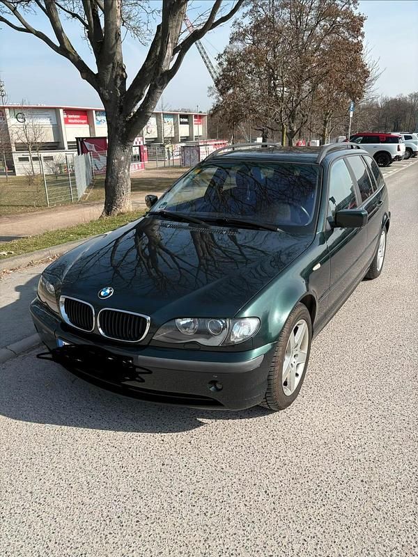 Gebraucht BMW 320 150 PS (110 kW) 2003 Grün Kombi