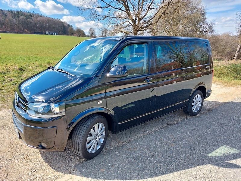 Schwarz Gebraucht 2010 VW Multivan Van | 15.000 € (Teuer) - Bild 1/4