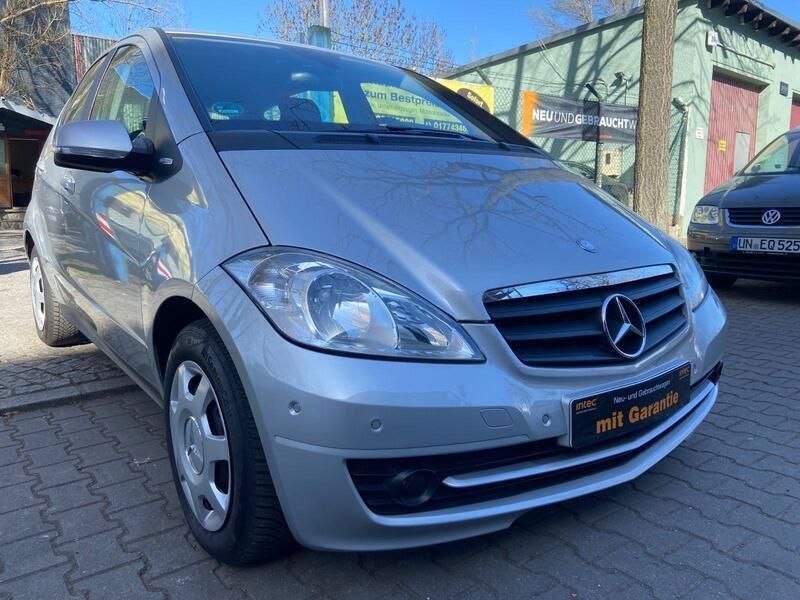 Silber Gebraucht 2009 Mercedes A150 Kleinwagen | 2.990 € (Guter Preis) - Bild 1/4