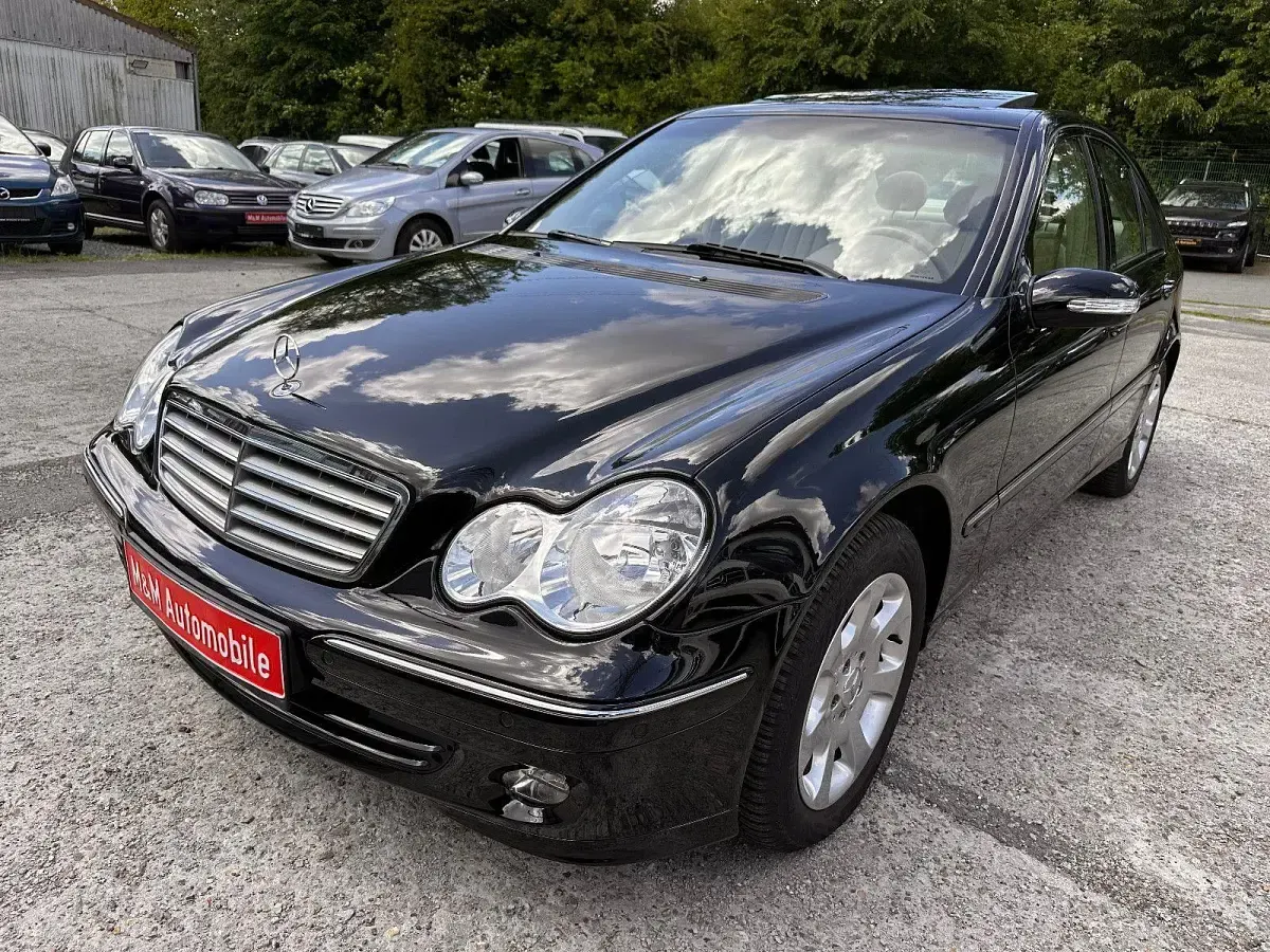 Gebraucht Mercedes C200 163 PS (119 kW) 2004 Schwarz Limousine