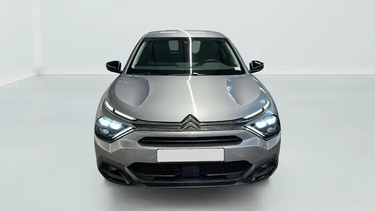Gebraucht Citroën C4 PureTech 131 PS (96 kW) 2024 Grau (gris artense) SUV