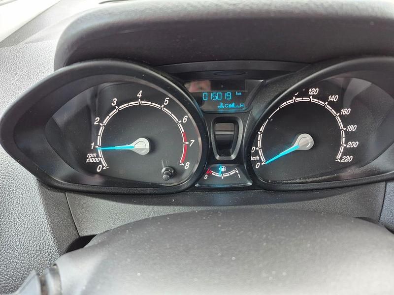 Używany Ford Transit 101 KM (74 kW) 2021 Szary Van