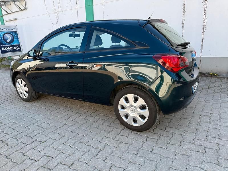 Second-hand Opel Corsa 90 CP (66 kW) 2015 Verde Hatchback