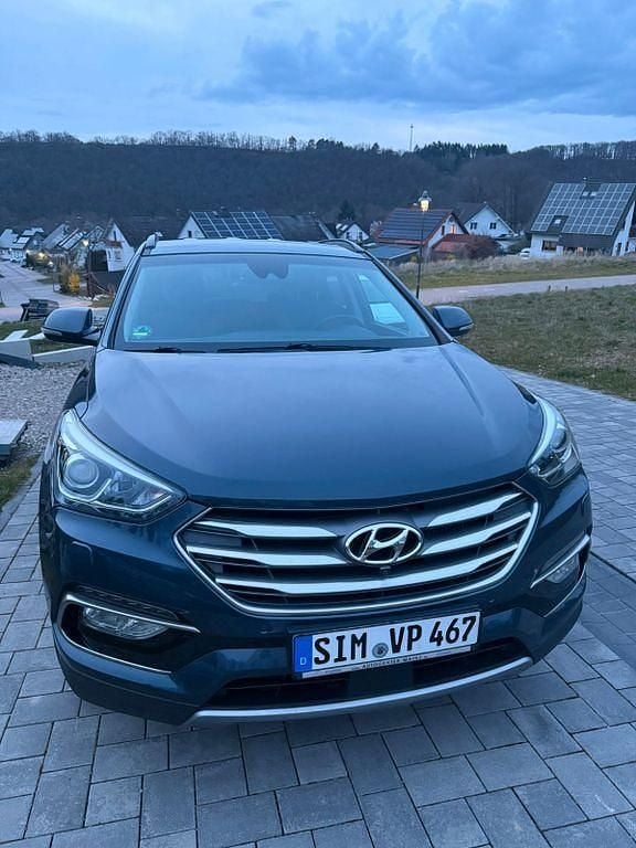 Gebraucht Hyundai Santa Fe 200 PS (147 kW) 2018 Blau SUV