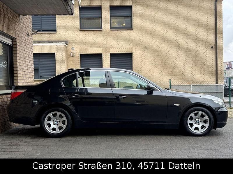 Gebraucht BMW 525 177 PS (130 kW) 2005 Schwarz Limousine