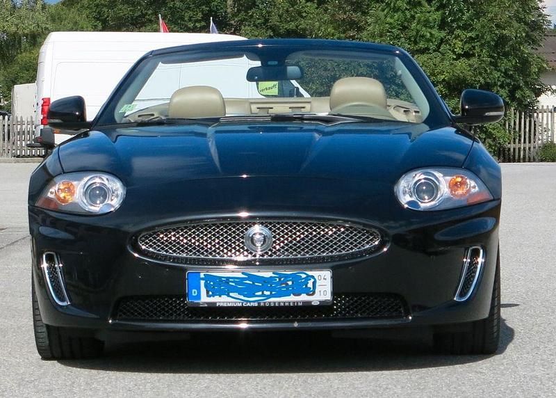 Gebraucht Jaguar XK 385 PS (283 kW) 2010 Schwarz Cabrio