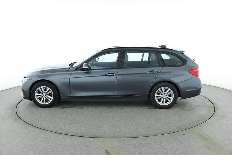 Gebraucht BMW 318 Advantage 150 PS (110 kW) 2018 Grau Kombi