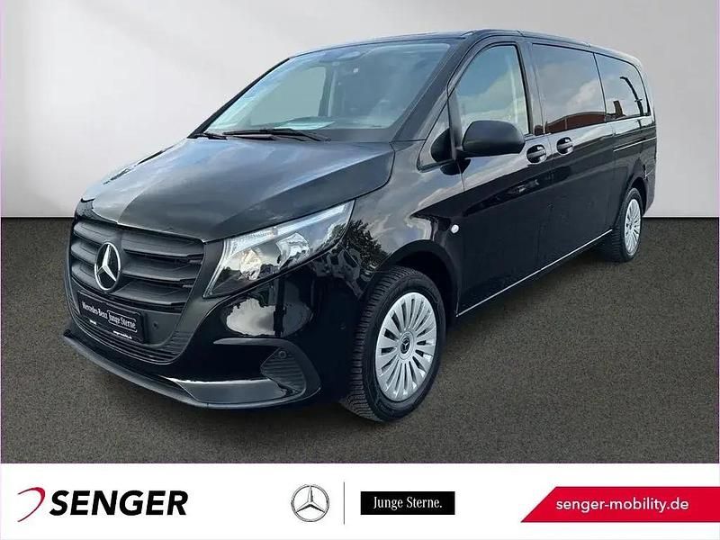 Schwarz Gebraucht 2024 Mercedes Vito Van / Kleinbus | 47.950 € - Bild 1/1