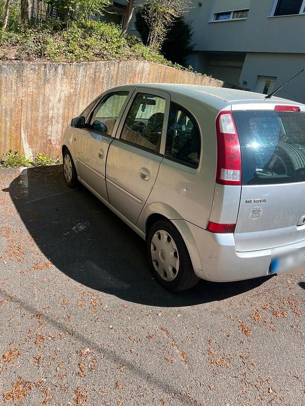 Second-hand Opel Meriva 2005 Argintiu Monovolum