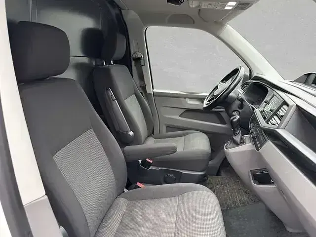 Gebraucht VW T6.1 150 PS (110 kW) 2021 Andere Van