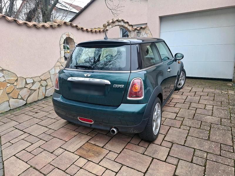 Usado Mini Cooper 116 HP (85 kW) 2007 Verde Citadino