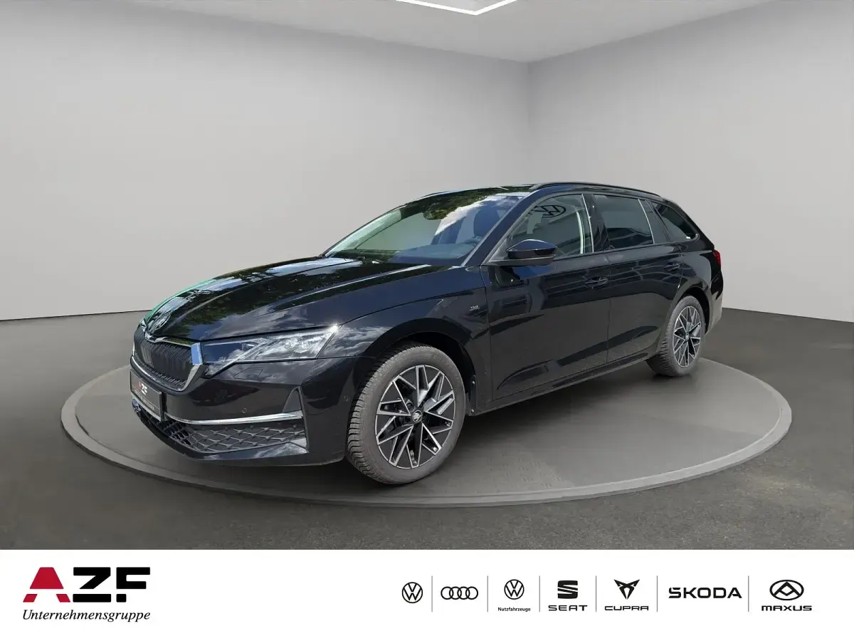 Gebraucht Skoda Octavia Tour 150 PS (110 kW) 2025 Kombi